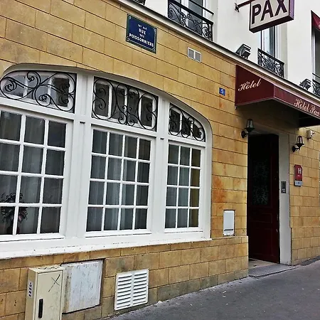 Hotel Pax 18e Paris